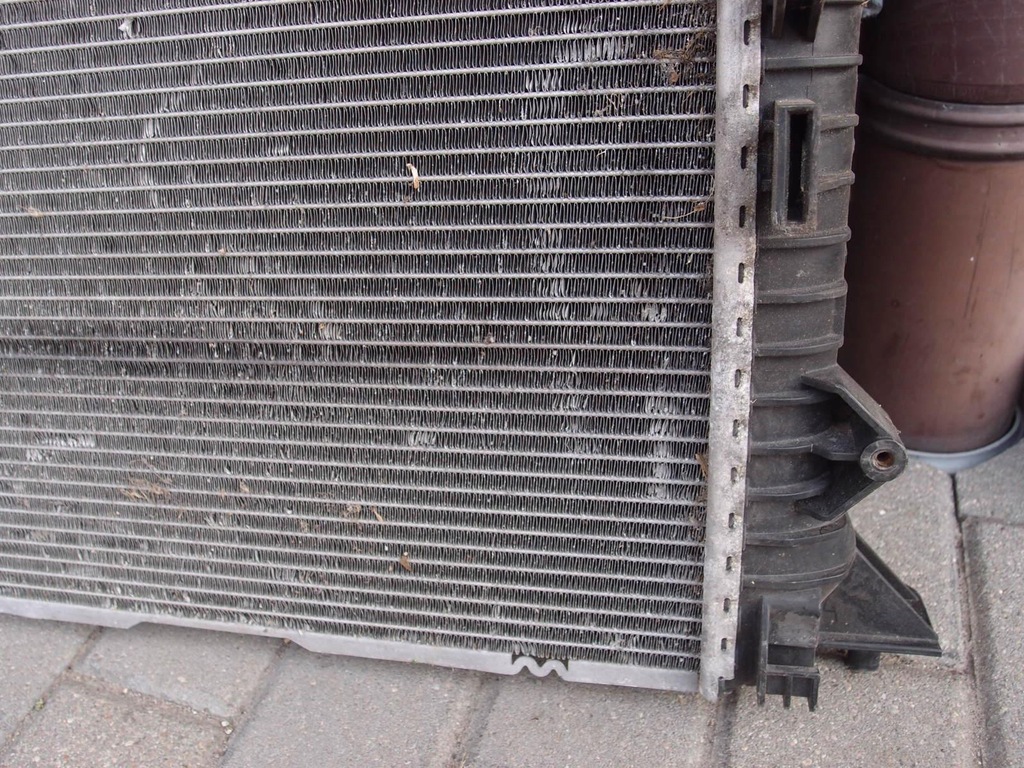 фото №12, Радіатор wody audi a4 b8 2.7 tdi 8k0121251aa