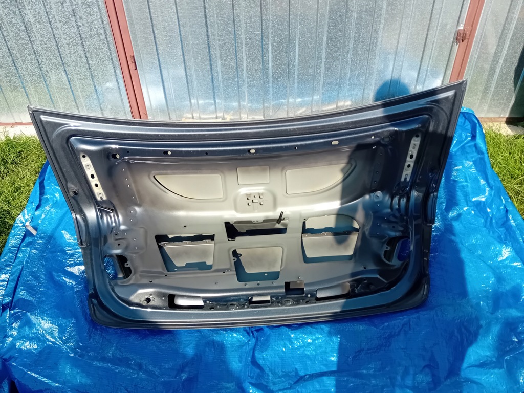 фото №10, Mercedes w212 крышка багажника sedan 755 ładna