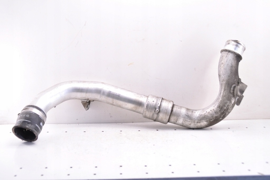 фото №7, Труба интеркулер audi q5 8r 059145731bs 3.0l дизель 176kw 2010