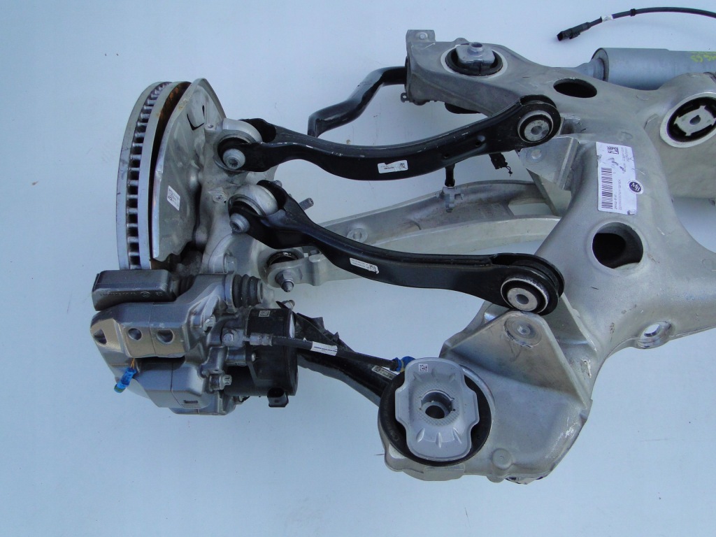 фото №5, Mercedes s klasa 223 w223 поворотний кулак задня права oś поворотна 63 amg