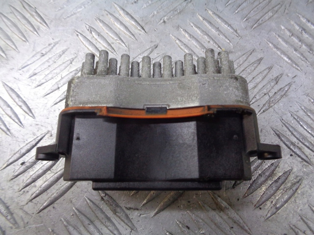 фото №1, Резистор резистор вентилятор ford fiesta mk6