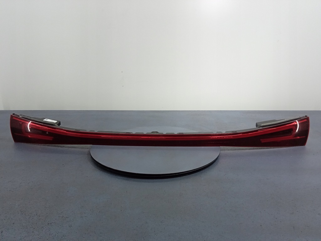 фото №1, Mercedes eqa w243 накладка свет задняя a2439062900