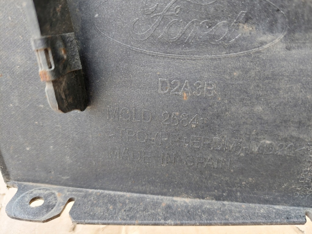 Ford mondeo mk5 kombi 15r .бампер задний . a704 Доставка