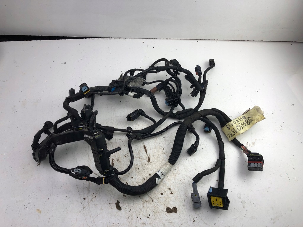 фото №8, Peugeot 208 1.4 hdi жгут двигателя 9808501580