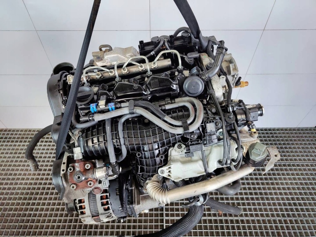 фото №11, Двигатель kompletny d4204t5 2.0 d4 оборудование volvo s80 ii lift v60 s60 xc60 v70