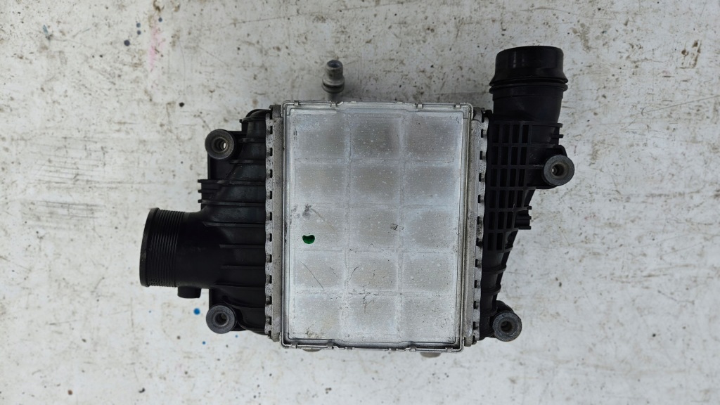 фото №1, Радиатор интеркулер jaguar f-pace xf дизель