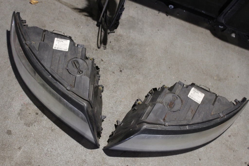 фото №6, Volvo v50 s40 lift 07-12 лампа перед левая правая комплект europa