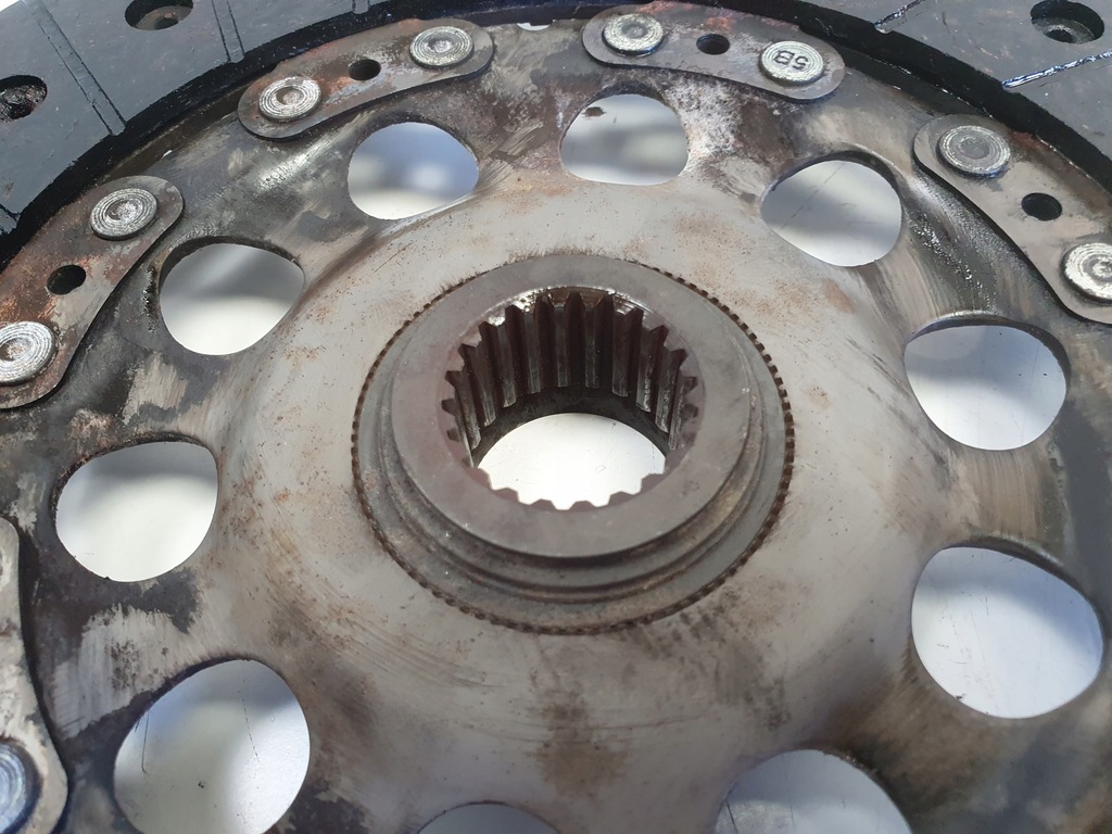 фото №11, Bmw x3 2.0 d притиск диск зчеплення luk