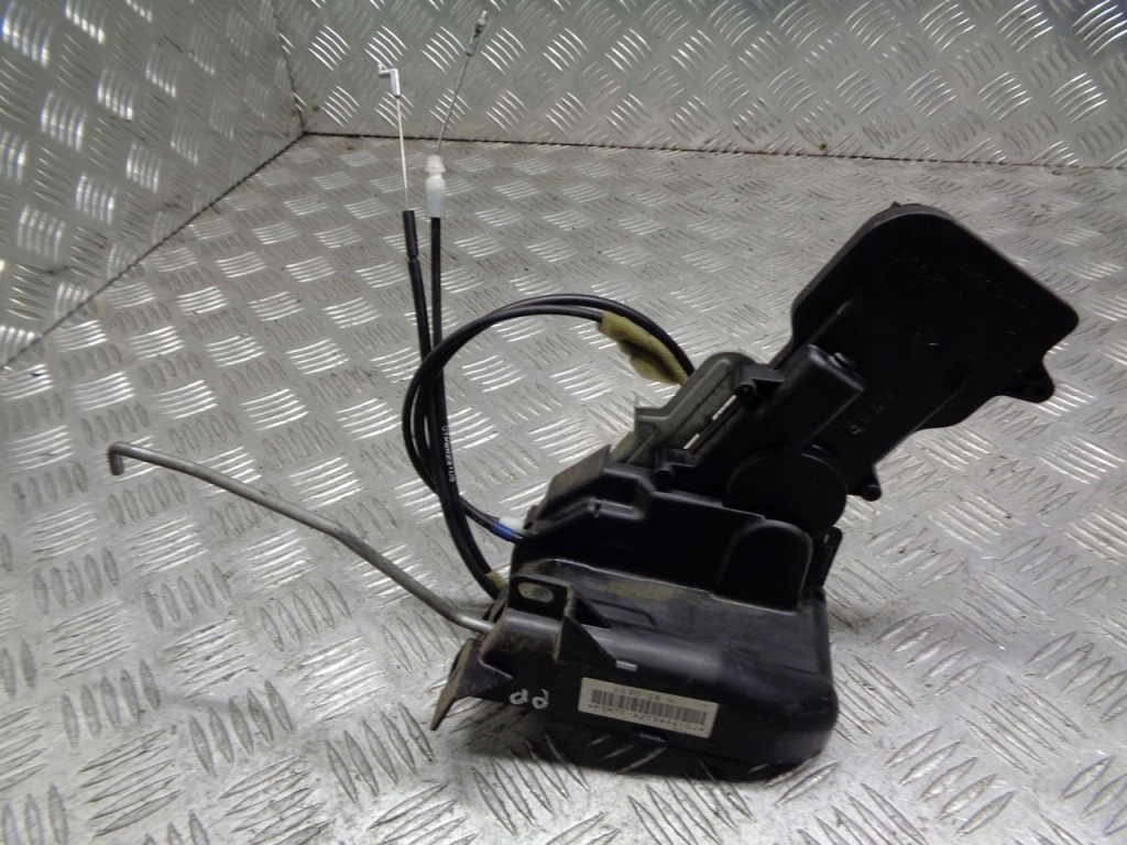 фото №1, Замок двері правий перед 2 dy p3m71-a219a64-dj