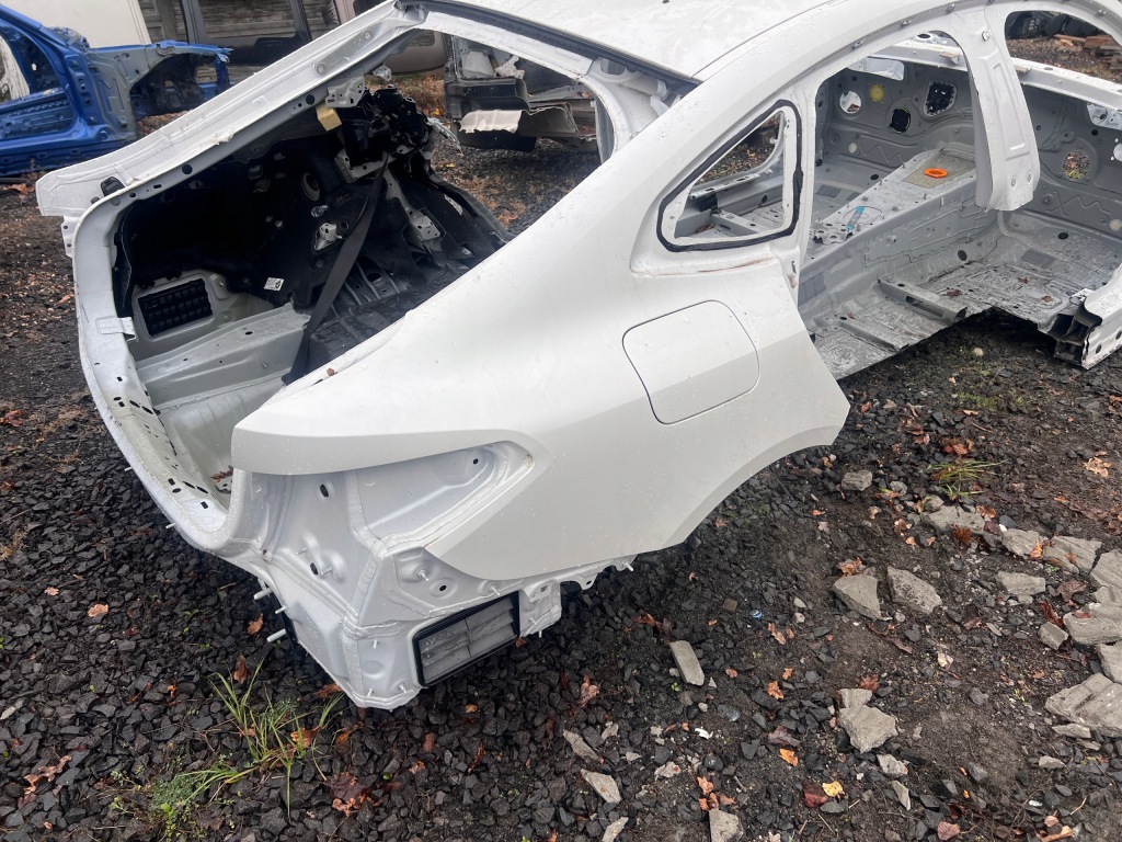 фото №2, Bmw g26 gc чверть крила правий задня обшивка a96