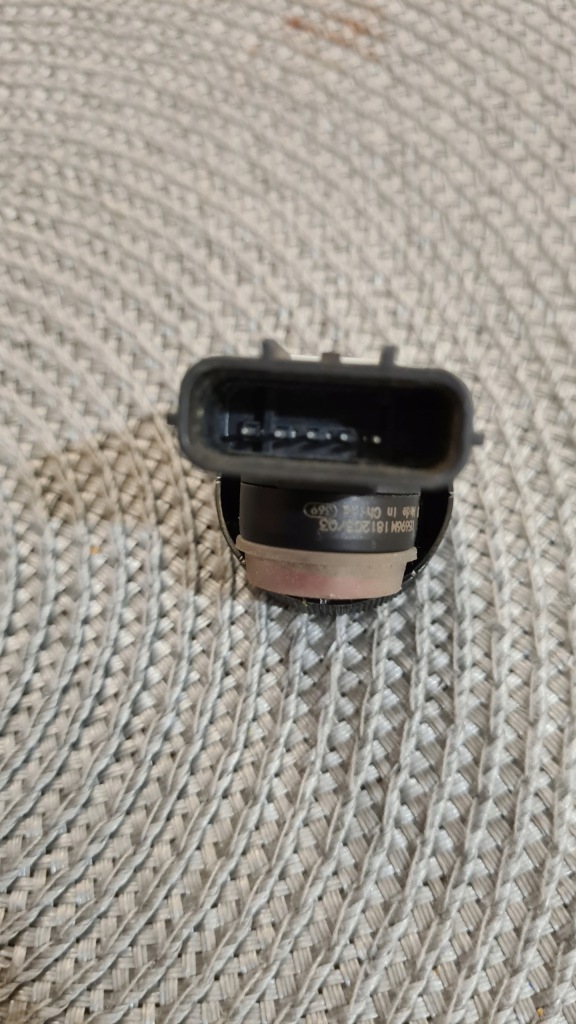 фото №2, Honda оригинальный номер 39680-t0a-r020-m1 hrv ii датчик pdc r81