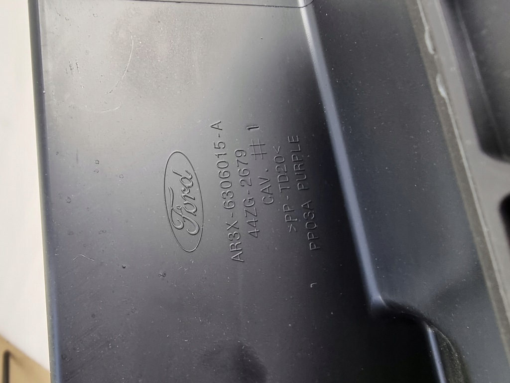 фото №7, Ford mustang v lift 10-14 бардачок пассажира eu