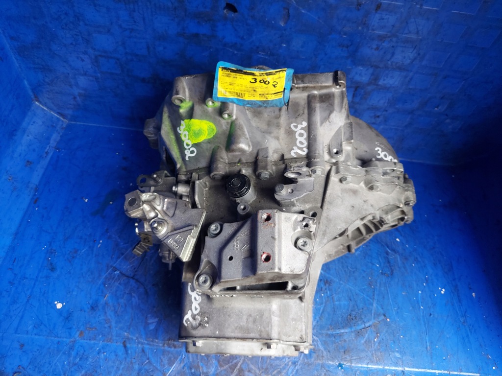 Коробка передач peugeot 208 2017 r 1.6 hdi 20ea57 дизель Доставка