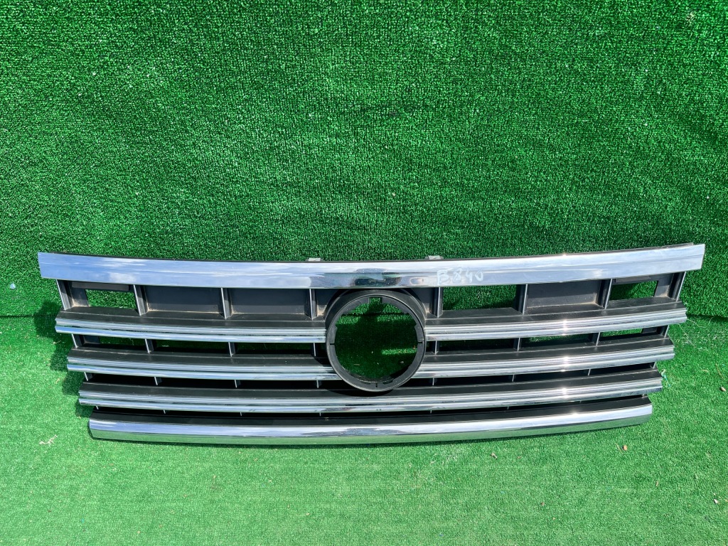 фото №1, Vw touareg iii передняя решётка радиатора решётка радиатора 760853653e