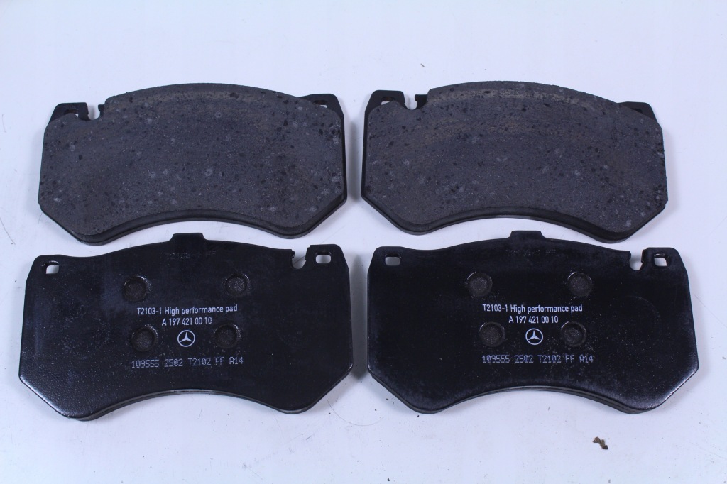 Купить Тормозные колодки тормозные перед mercedes a0064209420