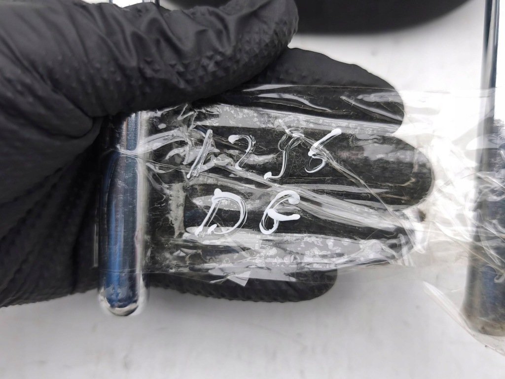 Chevrolet trax 2019 подголовник задний с Разборки