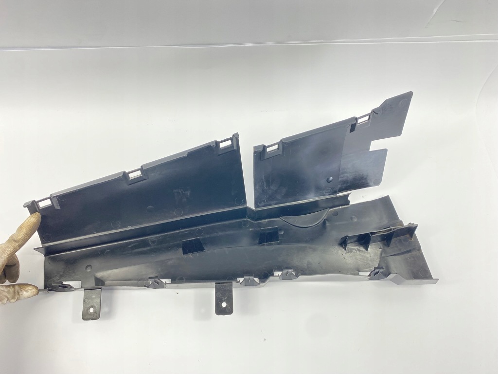 фото №14, Канал лоток накладка трубопровід оригінал mercedes 190 w201 2018210736