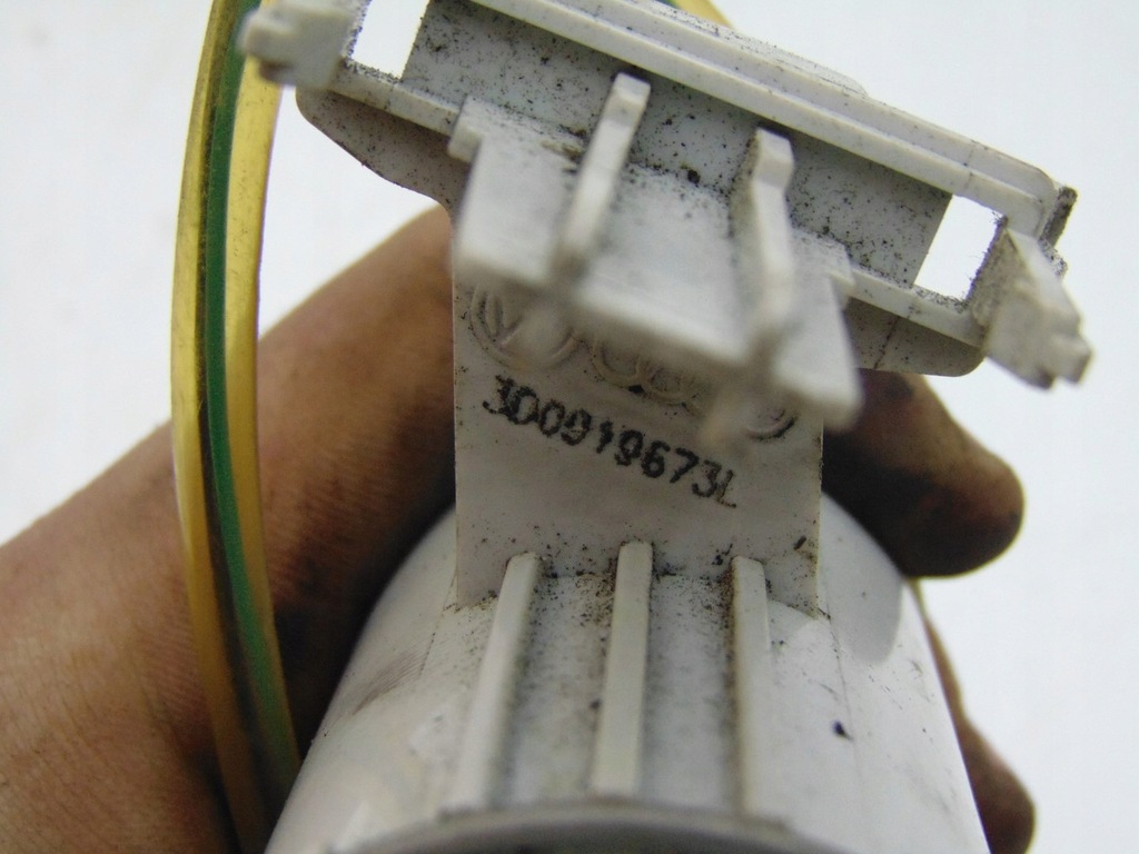 фото №6, Датчик уровня топлива audi a8 d3 4.2 tdi