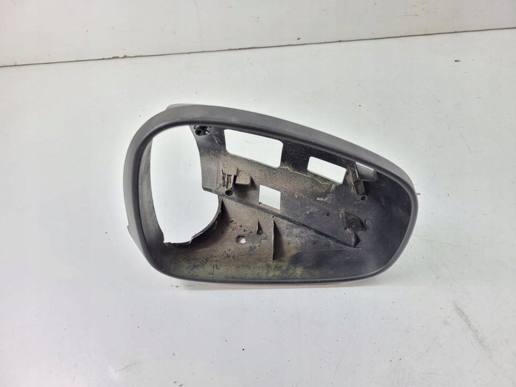 фото №1, Alfa romeo giulietta рамка правого зеркало