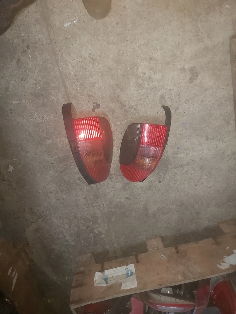 фото №1, Лампа задня peugeot 306 kombi