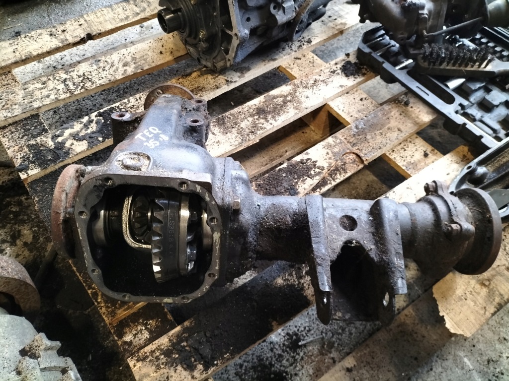 фото №1, Міст передній nissan terrano 2 2.7 tdi 35:8