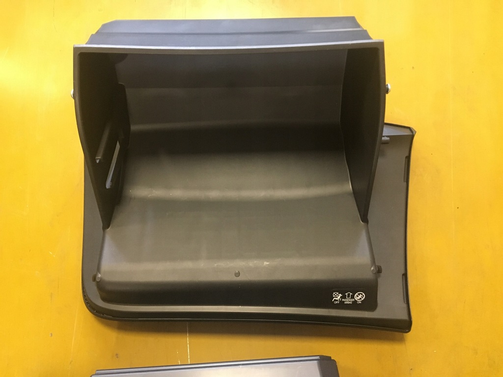 фото №6, Бардачок пассажира nissan x-trail t32 685104cc0a eu