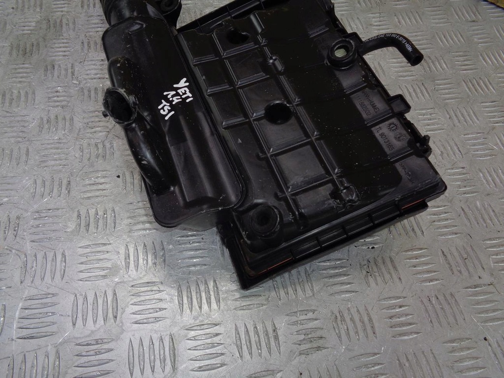 фото №5, Корпус фільтра повітря skoda yeti 5l 1.4 tsi 2009- 04e129611h 04e129620