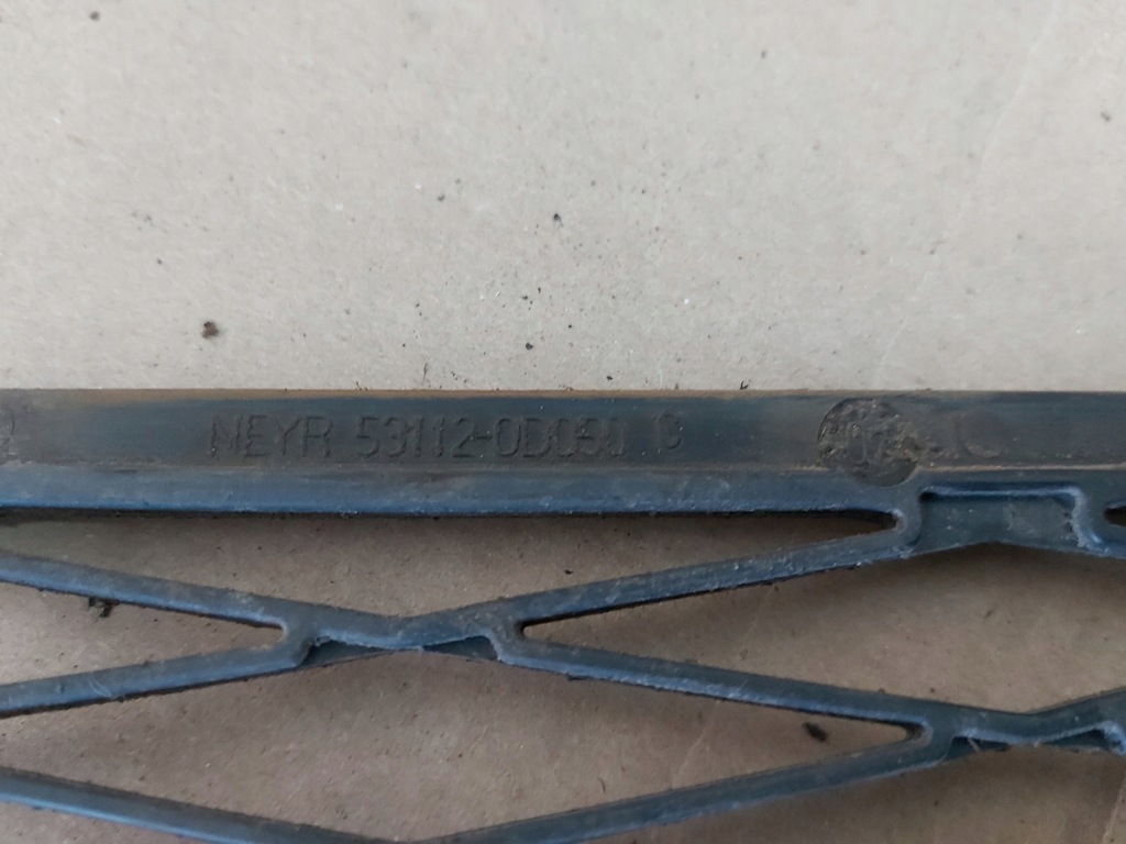 фото №5, Toyota yaris ii решётка радиатора бампера решётка радиатора решётка