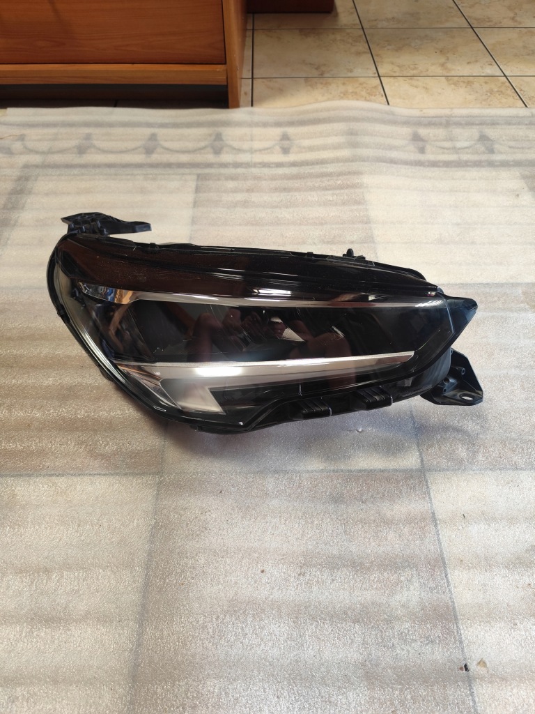 фото №1, Фара правий opel corsa f gm 39162654