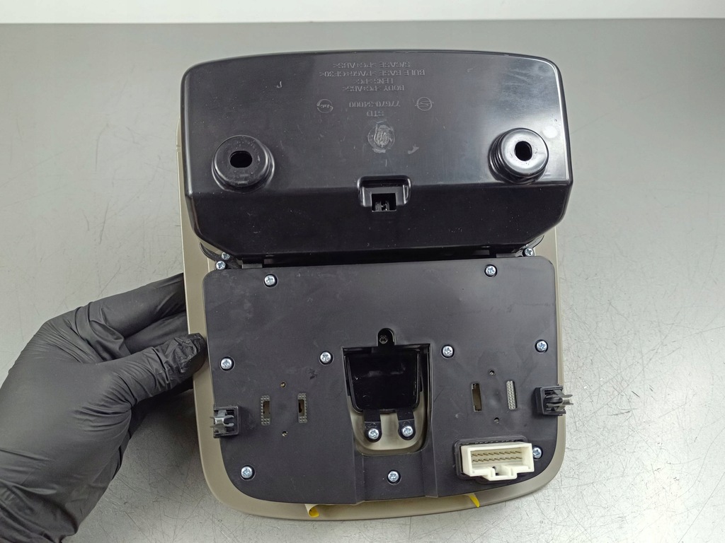 фото №5, 2021 ssangyong korando бардачок na накладки на фари 7767034000