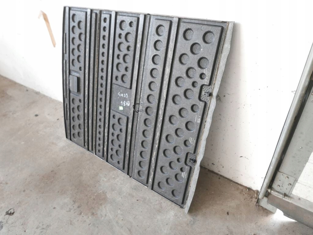 фото №7, Обшивка коврик багажника audi a4 b6 kombi 00-04