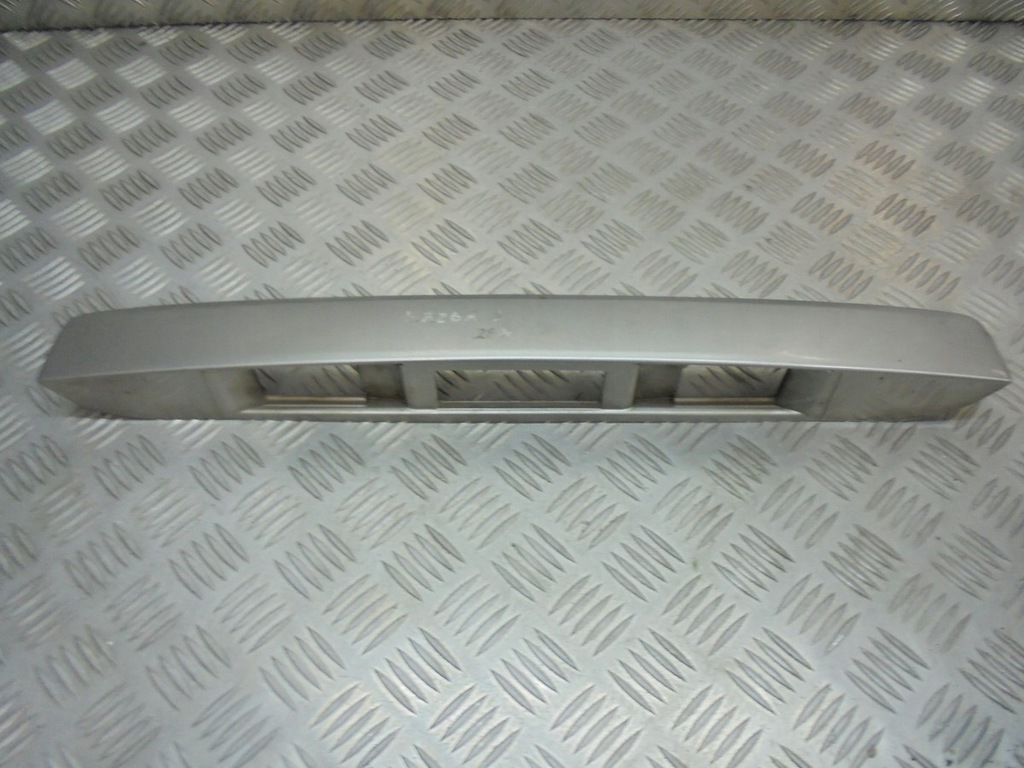 фото №1, Накладка кришки mazda 2 dy 20n