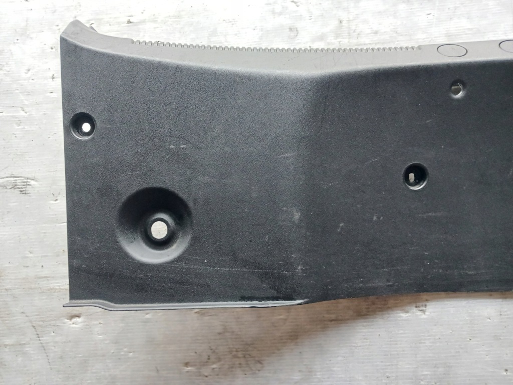 Alfa romeo 159 sportwagon универсал защита поперечина заднего 156037261 Цена