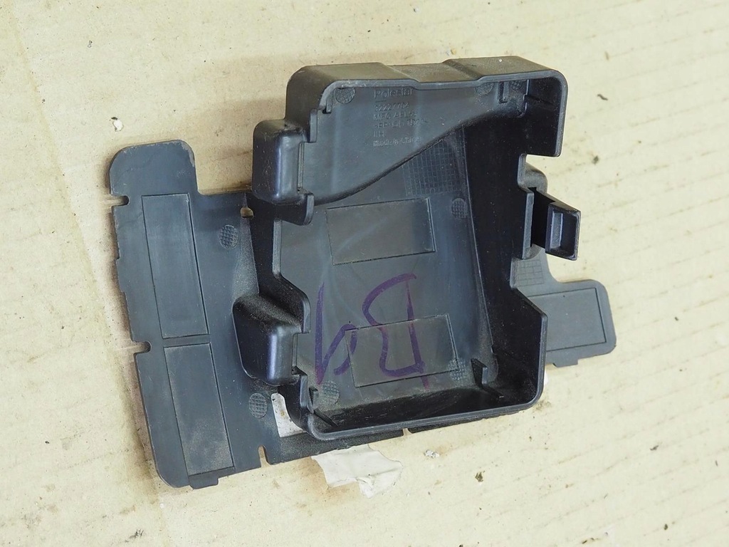 фото №15, Volvo polestar напрямна кронштейн 32227704