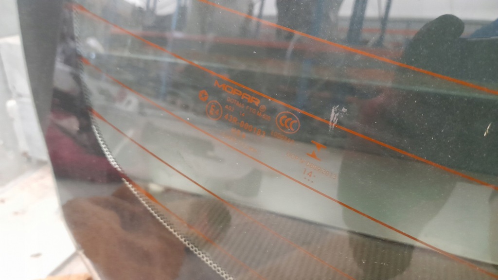 фото №5, Chrysler 200 2015- стекло задняя задняя оригинальная usa