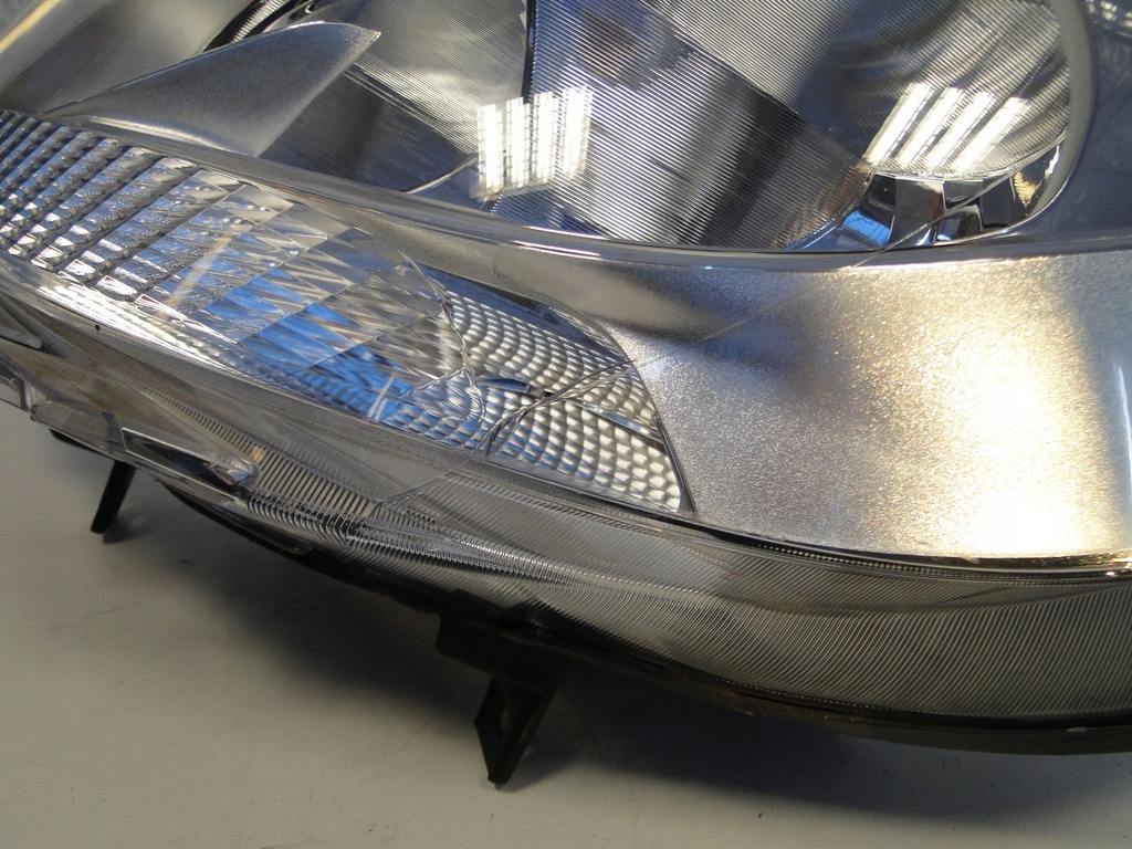 фото №7, Mercedes sprinter 907 w907 910 лампа передняя левая