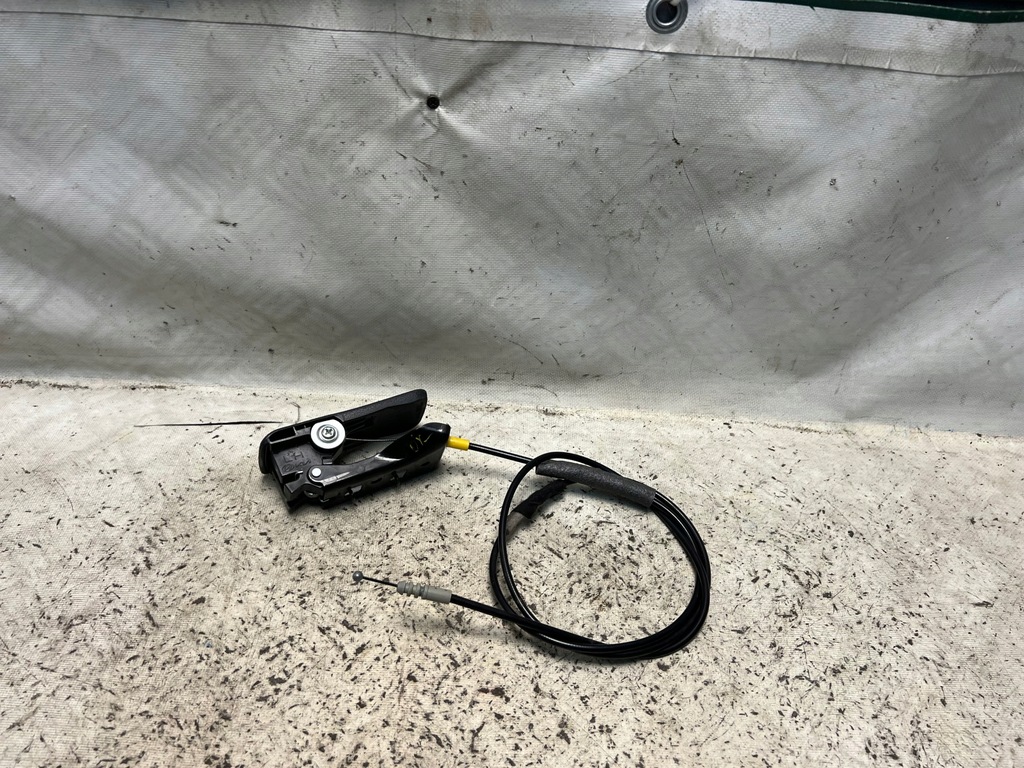 фото №1, Kia sportage v 21- ручка складывания сиденье сиденье левый задняя