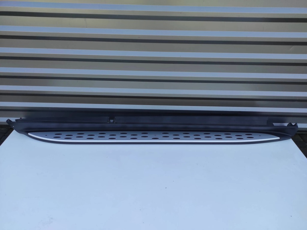 Купить Порог подножка накладка  порог правый  mercedes ml w166