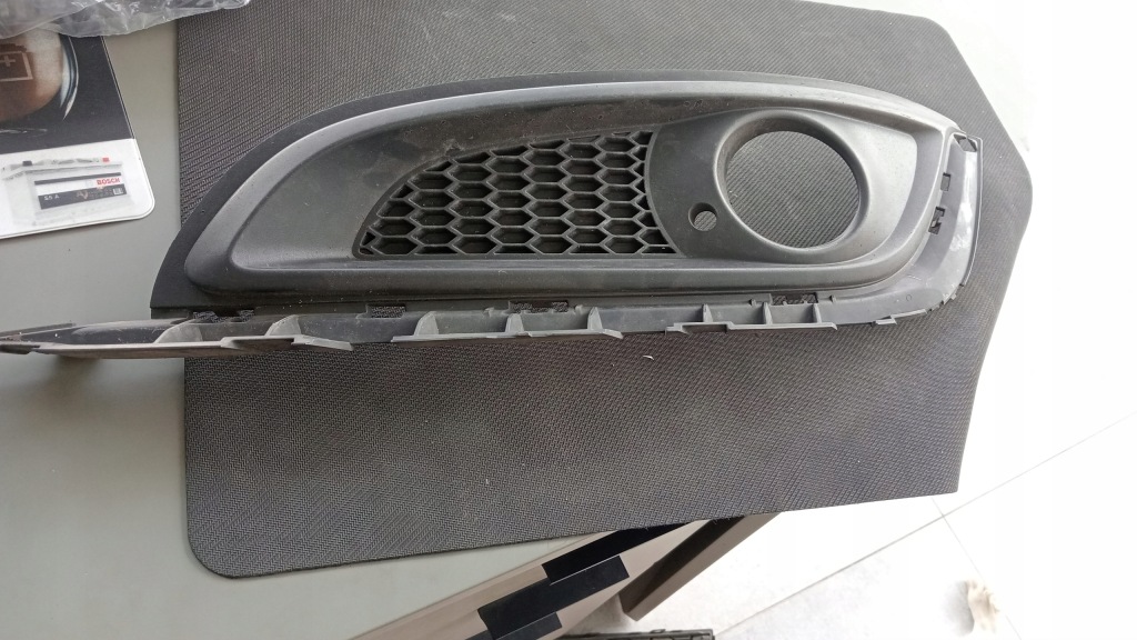 Opel insignia a 2013- решётка бампера левая в Украине