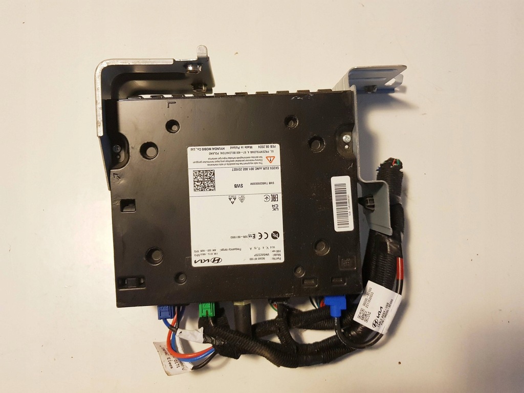 фото №1, Hyundai kona ii 2024 панель / радіопрогравач cd/dvd/gps