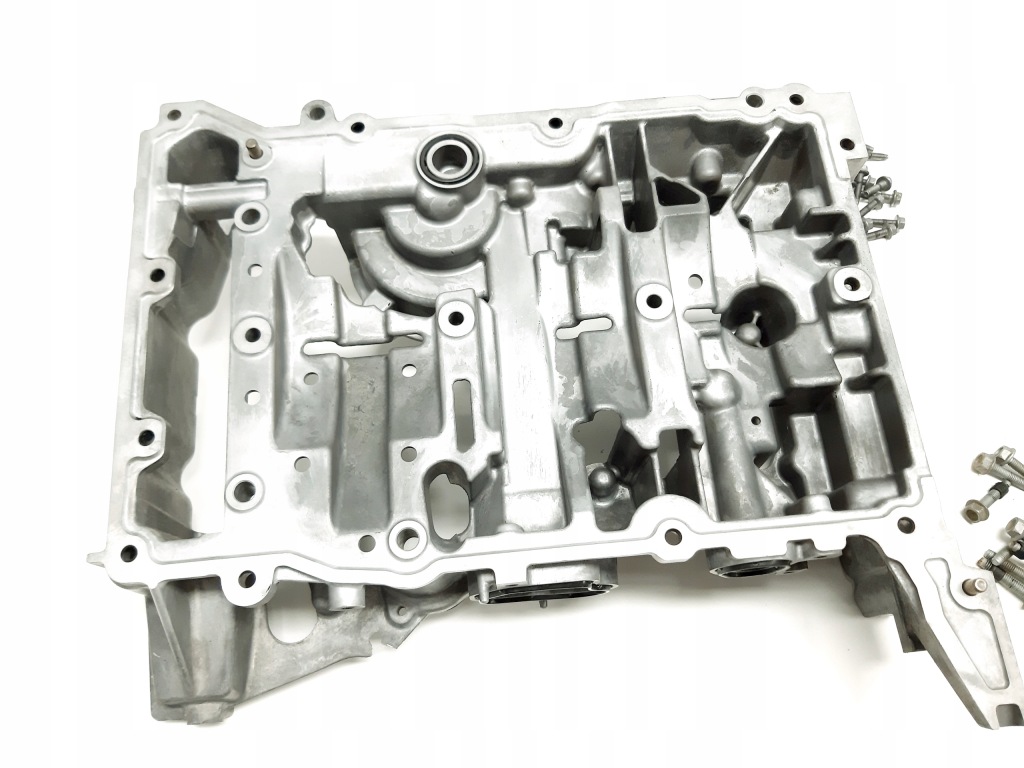 Купити Opel insignia b 1.5 cdti lxd 55515413 55512247 піддон масляна