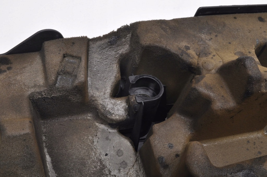 Купить Opel mokka 1 1.6 cdti 136 km накладка крышка двигателя 55585497