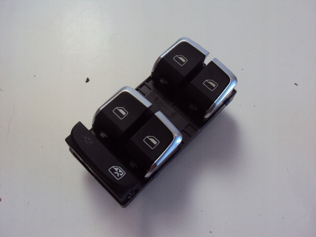 фото №1, Панель вікон лівий перед audi q3