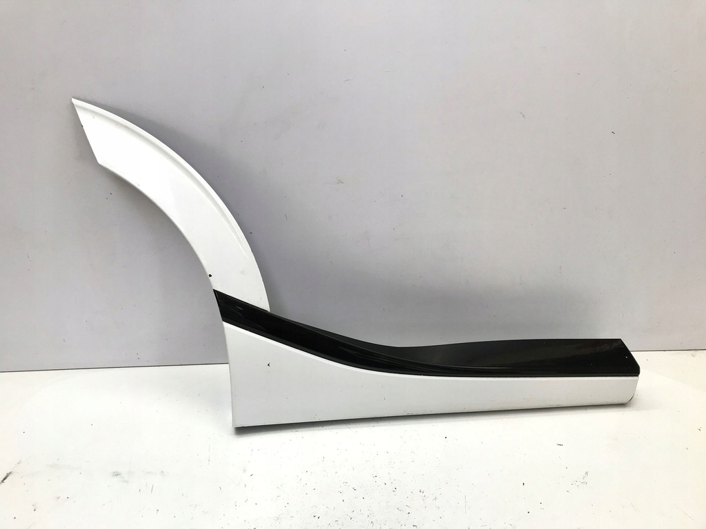 фото №1, Kia ev6 2023 молдинг накладка дверь правый задняя задних 87734-cvda0