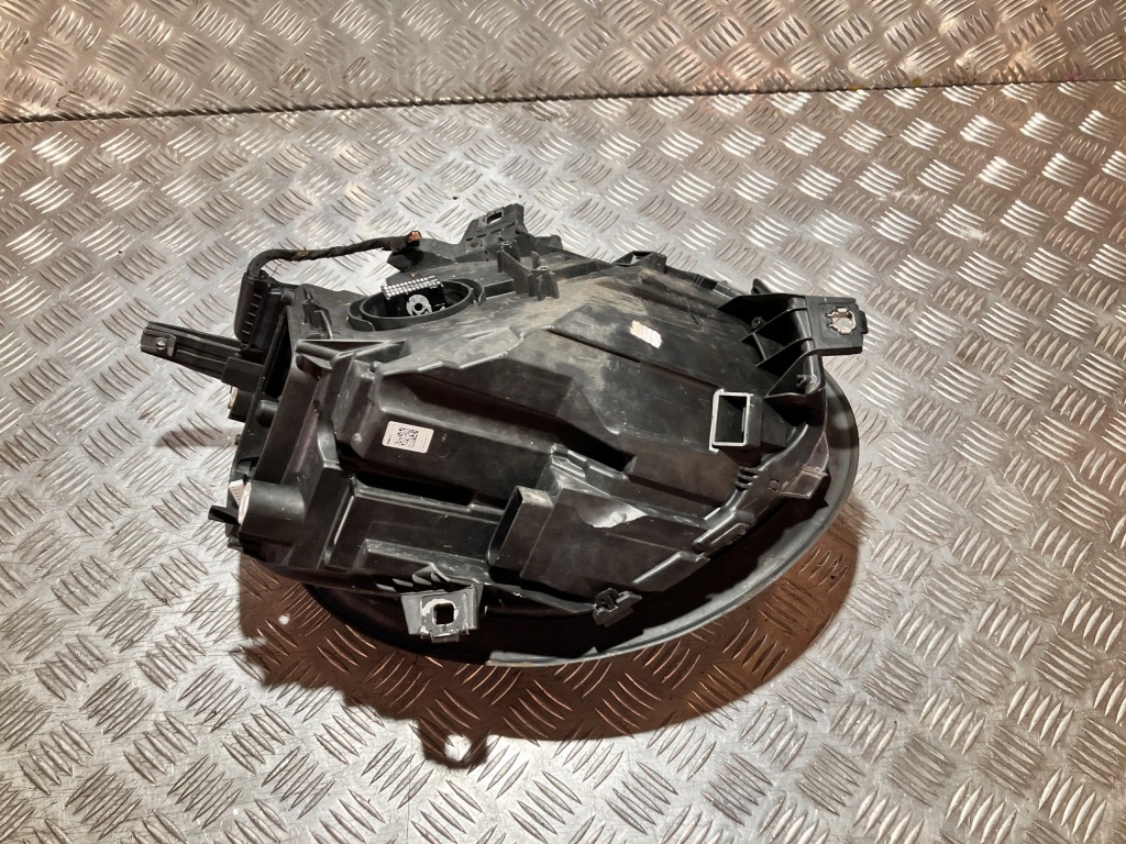 Лампа фара led правий перед mini cooper f55 2014- uk Оригінал