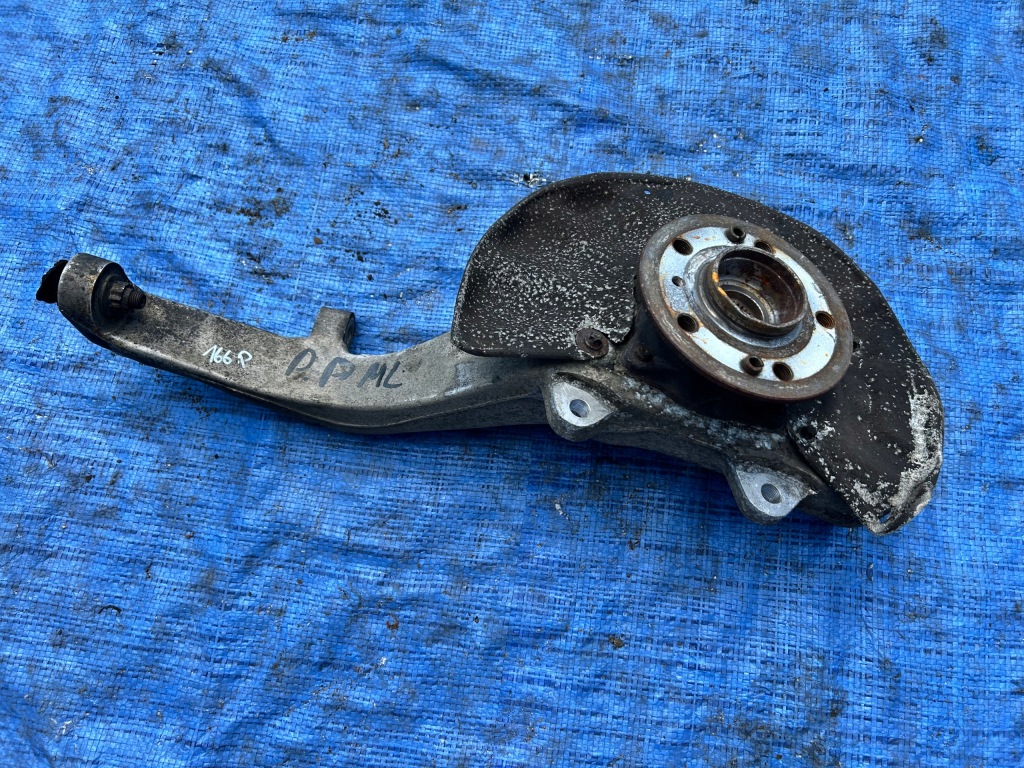 фото №1, Поворотний кулак правий перед mercedes ml gl w166