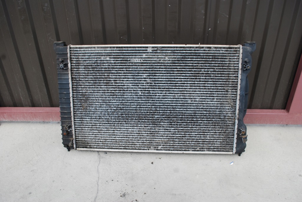 фото №10, Радиатор wody audi a4 b7 2.0 tdi 8e0121251l