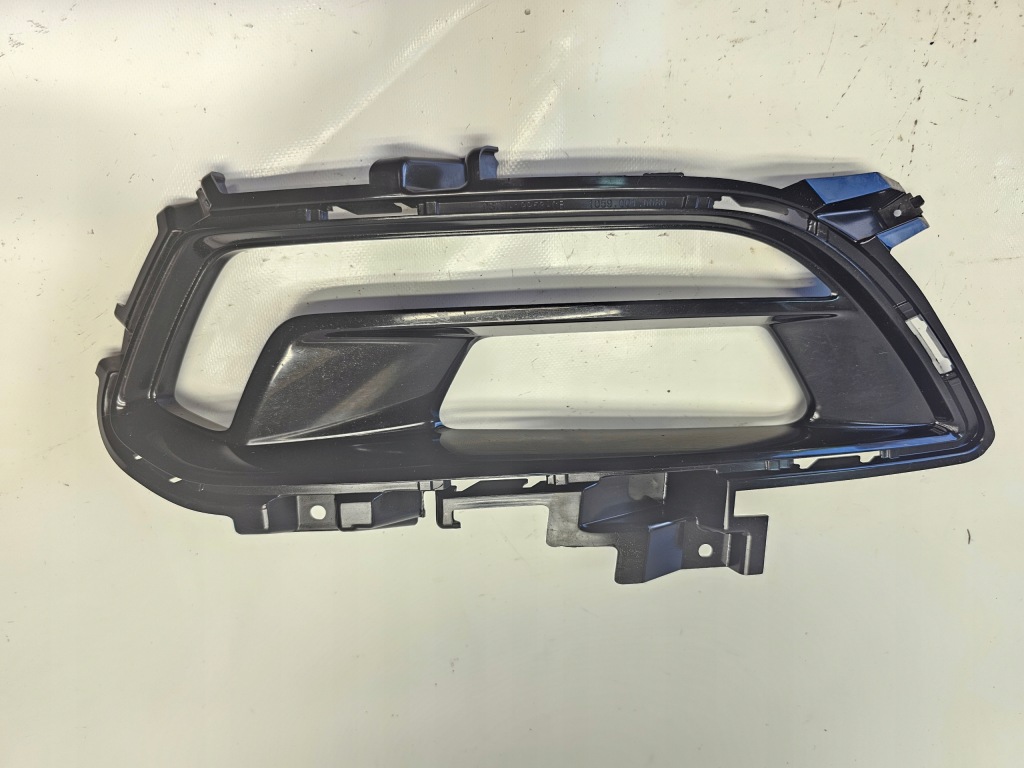 Решётка бампера левая правая перед ford mondeo mk5 st st-line 14-19 Недорого