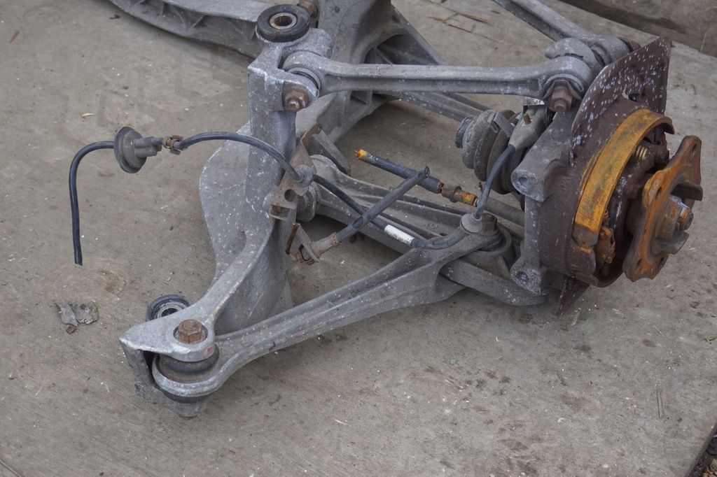 фото №8, Балка подрамник подвеска задняя porsche 911 996