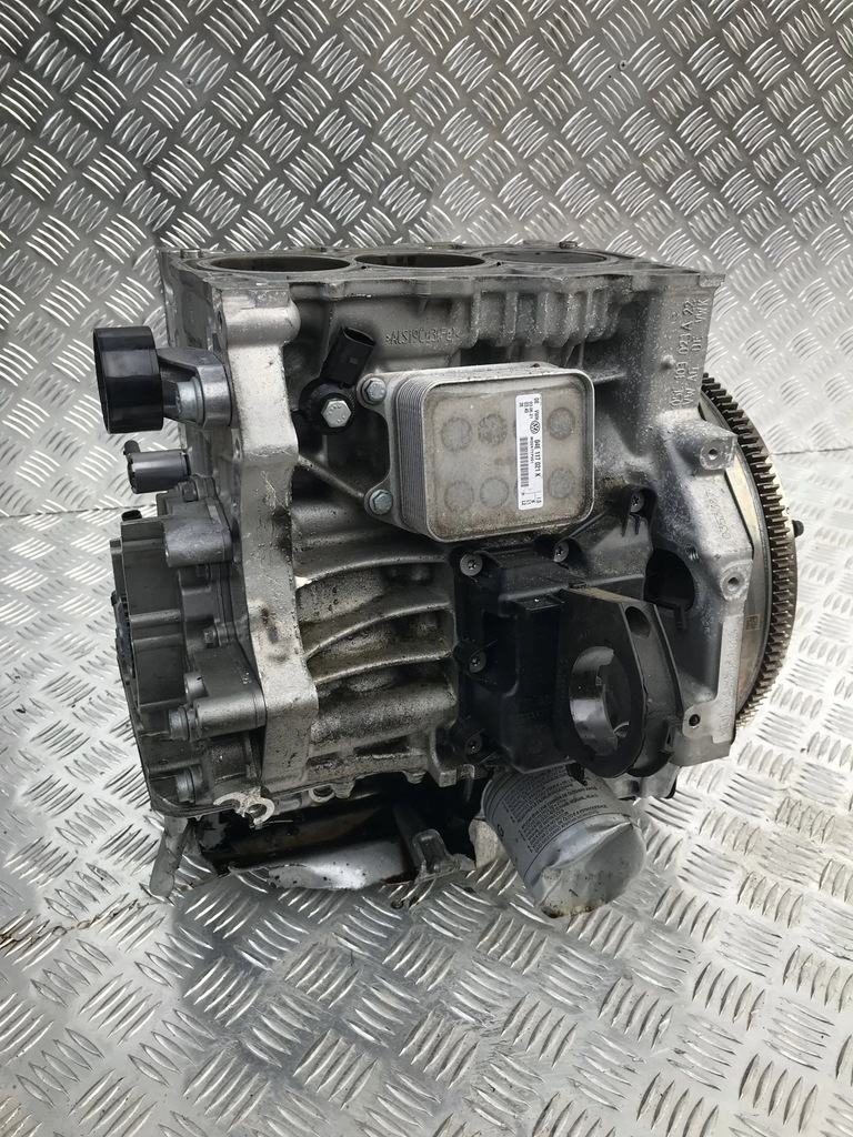 фото №6, Блок двигуна kompletny a3 8y 20- 1.0 tsi 05c103023
